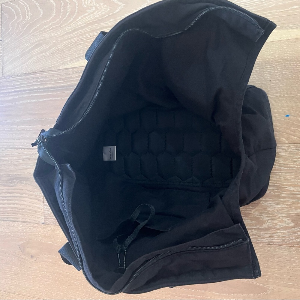 Wild One 🖤Cotton Everyday Dog Carrier - Picture 8 of 11